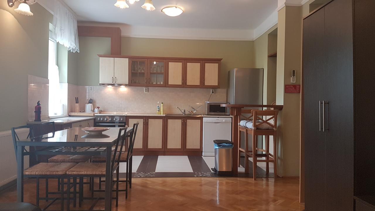 Sugar Apartman Debrecen Extérieur photo